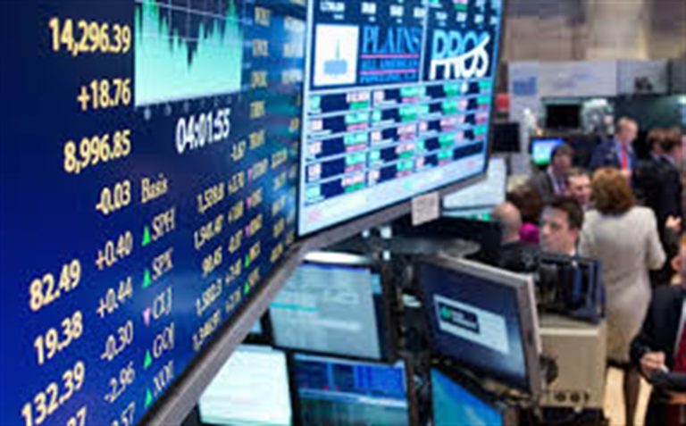 Terremoto nei mercati finanziari, la crisi di governo spaventa gli investitori