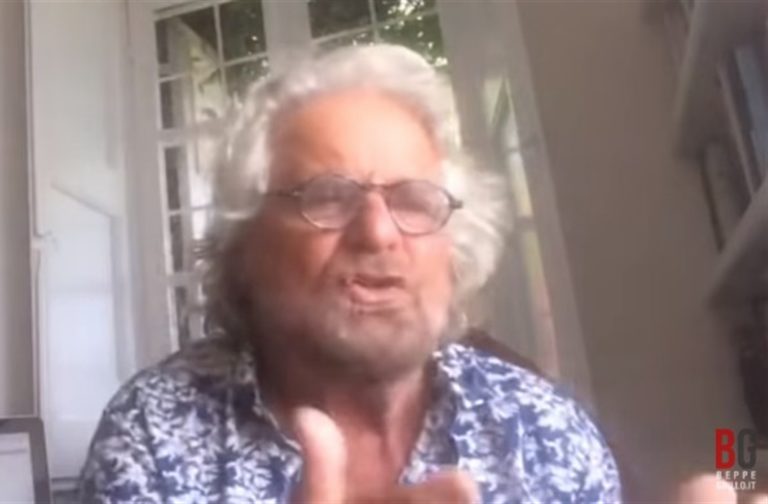‘Capata’ di Beppe Grillo al carrierismo e leaderismo esasperato del ‘suo’ M5S
