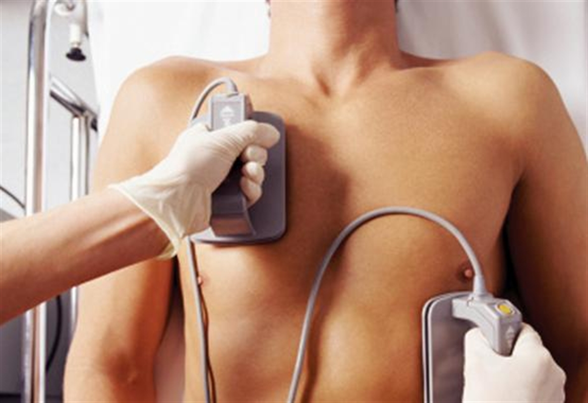 Uso e diffusione dei defibrillatori, senatore Ruotolo (Gruppo Misto) : “Riprendere l’iter parlamentare, approvare la legge per salvare vite”