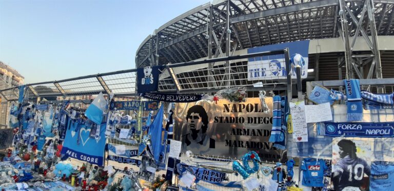 Nasce lo stadio Diego Armando Maradona