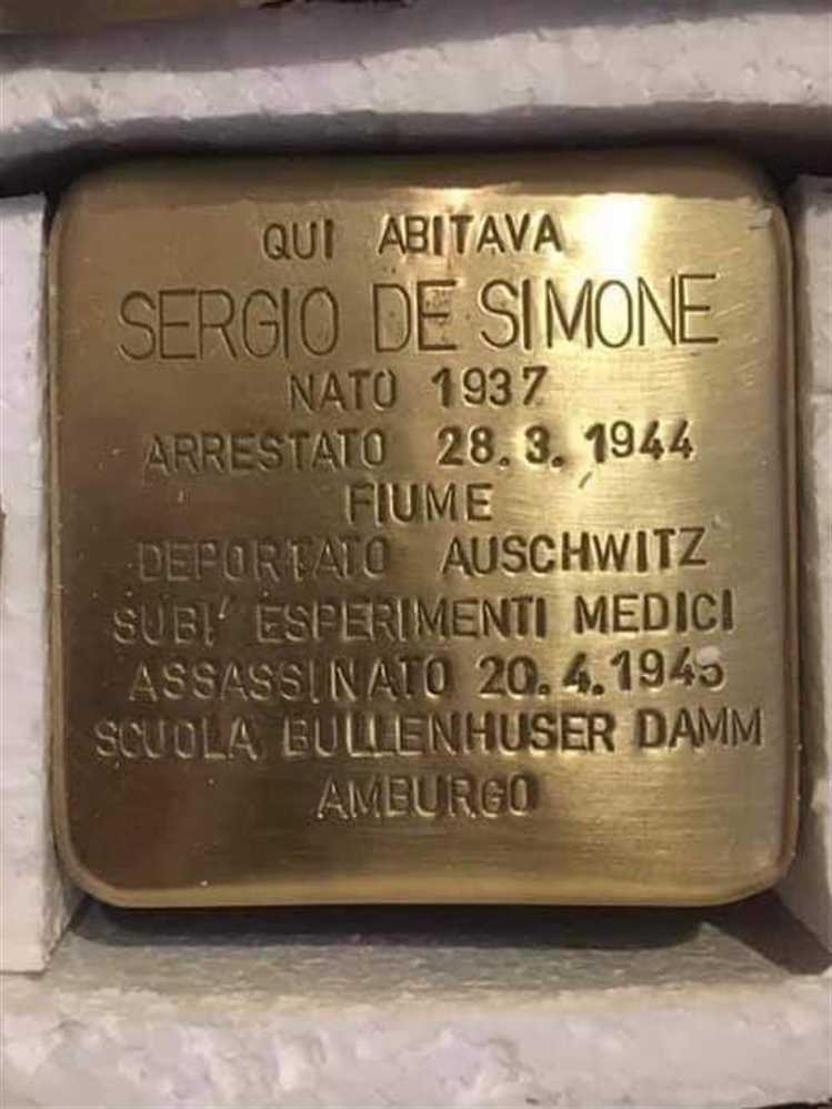 Giorno della Memoria, pietra d’inciampo per ricordare il piccolo Sergio De Simone