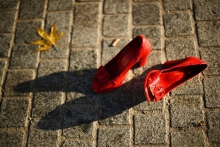 Giornata Internazionale contro la Violenza sulle Donne: “Abbi cura di te”, l’evento il 25 novembre alle ore 10 a San Domenico Maggiore