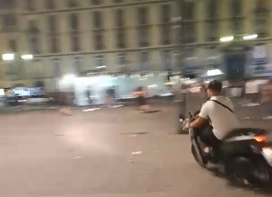 Ragazzi scippatori, strade e piazze sotto assedio