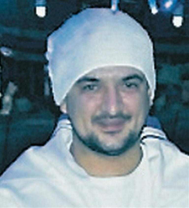 È accito di aver sparato e ucciso Antonio Morione, il pescivendolo, titolare della pescheria ‘Il delfino’ la sera del 23 dicembre di due anni