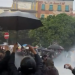 Forze dell’ordine caricano corteo antagonista che voleva superare la zona rossa del summit del G7