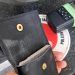 Al posto del telefonino, una scatola con una mattonella. Acciuffati i ‘signori’ del pacco a Piazza Garibaldi