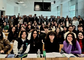 Un nuovo edificio con 8 aule didattiche, 3 aule studio e uno spazio docenti è stato inaugurato al Polo di San Giovanni a Teduccio dell’Università degli Studi di Napoli Federico II
