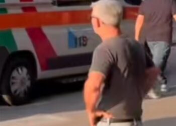 Afragola, killer nel negozio con la moto e sparano tre colpi alle spalle della vittima