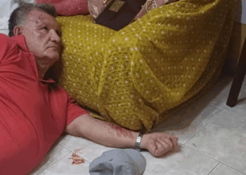 Sfondano la porta e tentano di impossessarsi di un appartamento. La denuncia del sindacalista Lopresto picchiato nel corso del raid