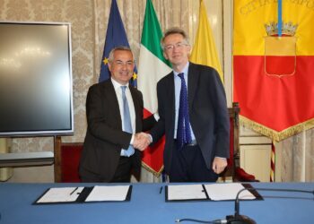 Siglato protocollo d’intesa tra Comune di Napoli e Fs sistemi urbani